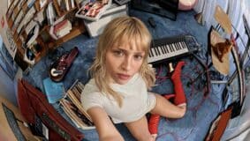 Angèle vuole prendersi il mondo con “Instinct”