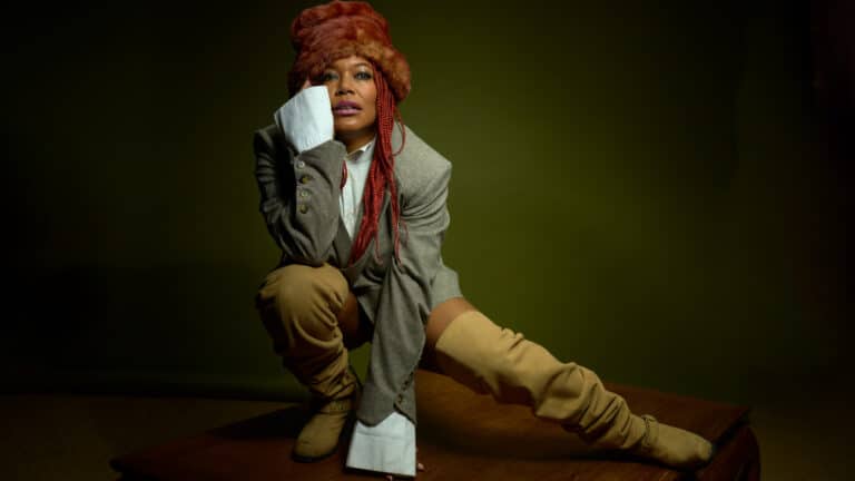 Guarda in anteprima il video di “Another Night (It’s Just)” di China Moses